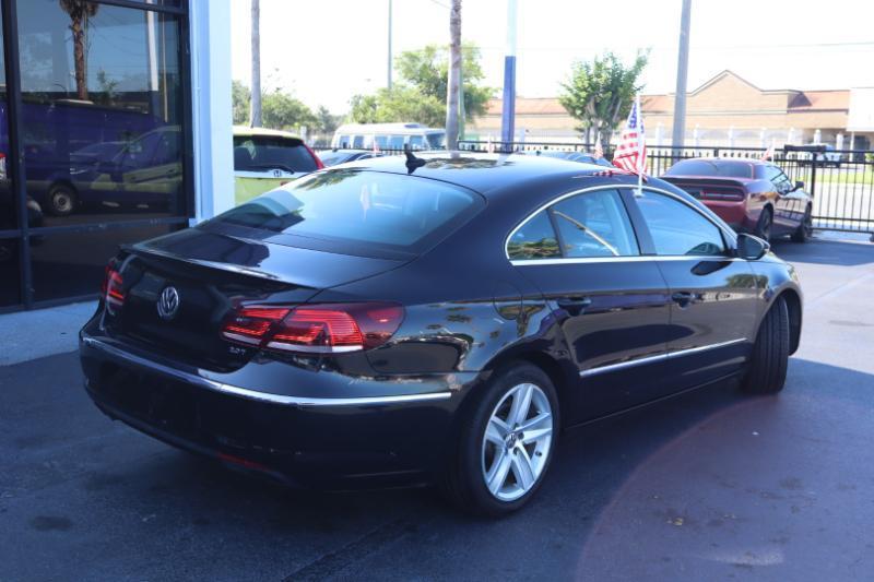 Volkswagen CC Sport w/Lighting Package 2013