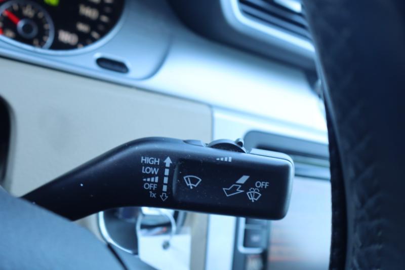 Volkswagen CC Sport w/Lighting Package 2013