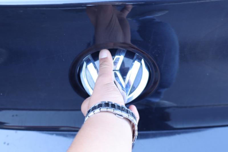 Volkswagen CC Sport w/Lighting Package 2013