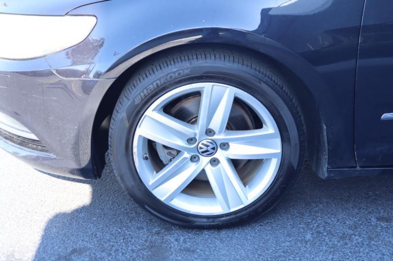 Volkswagen CC Sport w/Lighting Package 2013