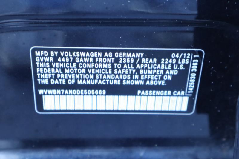 Volkswagen CC Sport w/Lighting Package 2013
