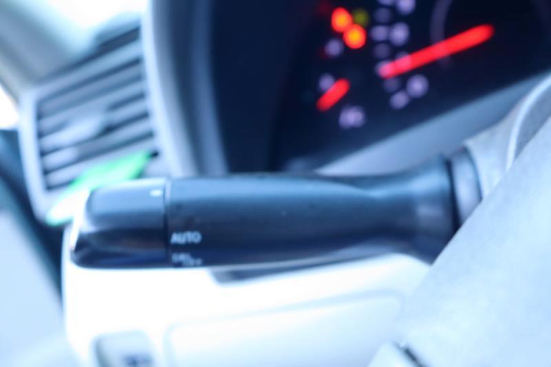 Toyota Camry Base 6-Spd AT 2011