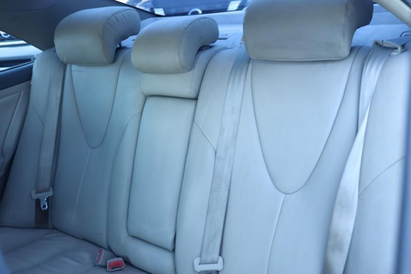 Toyota Camry Base 6-Spd AT 2011