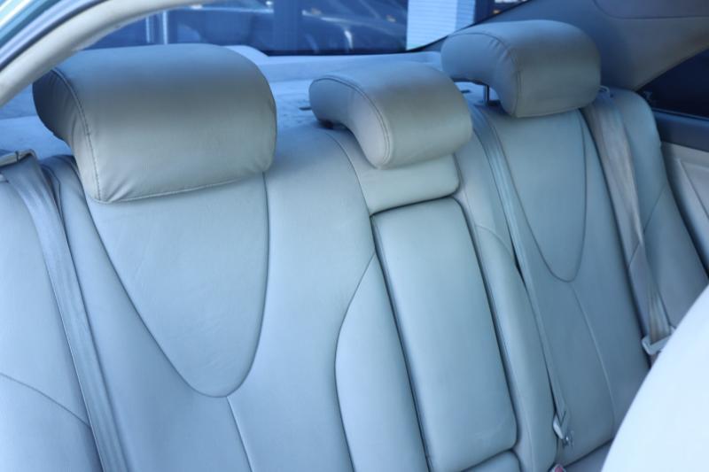 Toyota Camry Base 6-Spd AT 2011