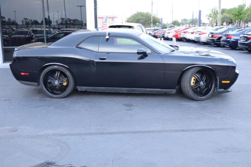 Dodge Challenger R/T 2011