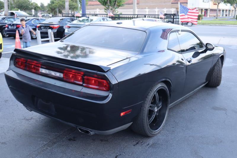 Dodge Challenger R/T 2011