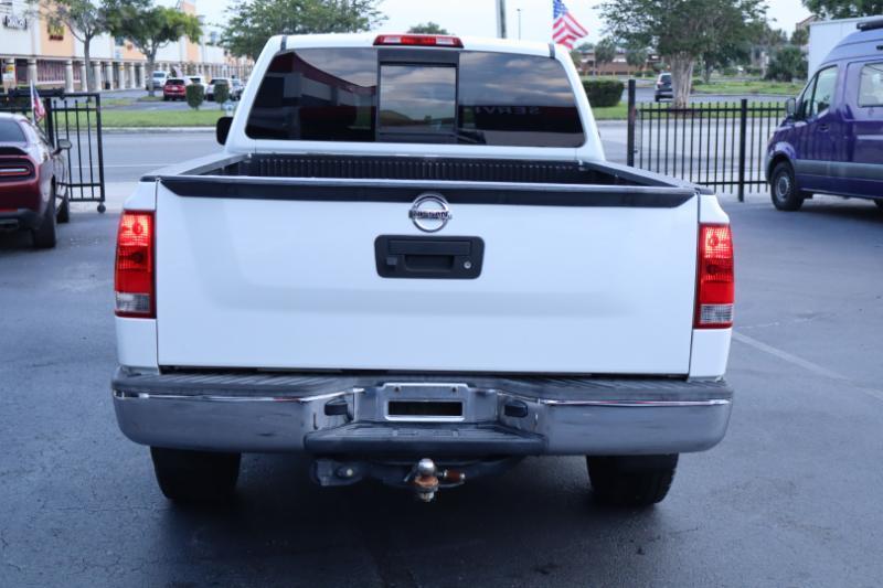 Nissan Titan S King Cab 2WD 2013