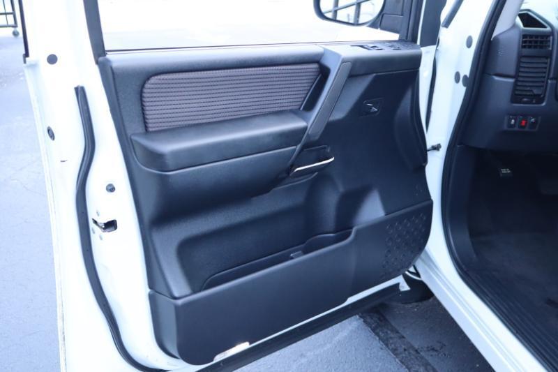 Nissan Titan S King Cab 2WD 2013