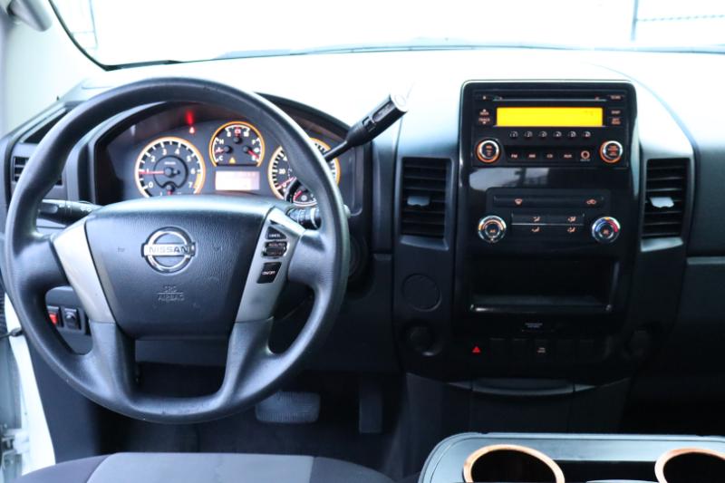 Nissan Titan S King Cab 2WD 2013