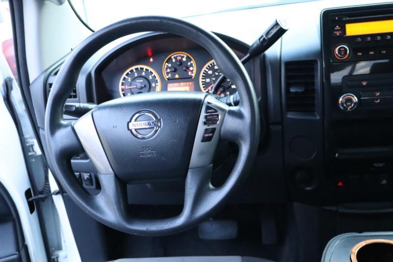 Nissan Titan S King Cab 2WD 2013