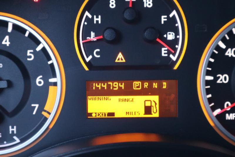Nissan Titan S King Cab 2WD 2013