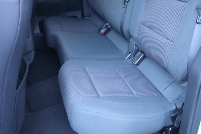 Nissan Titan S King Cab 2WD 2013