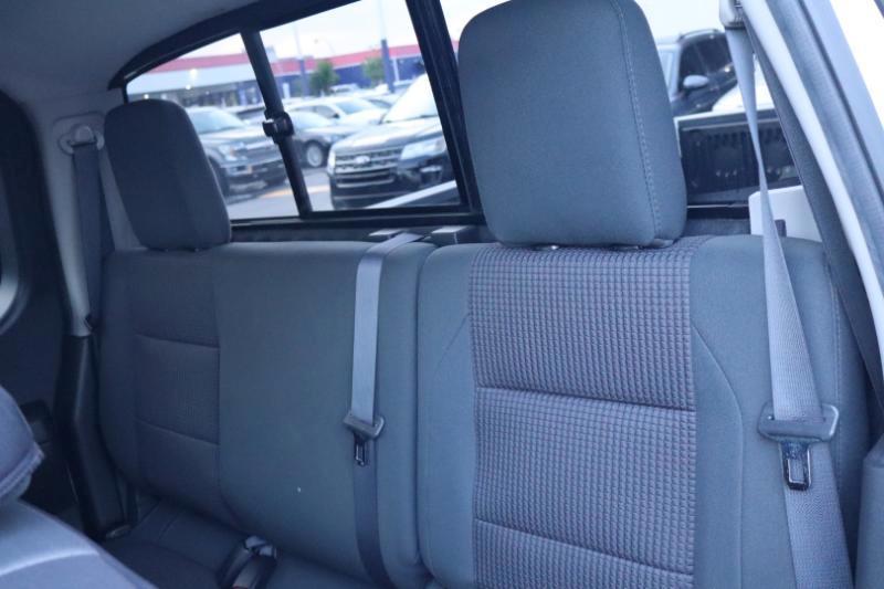 Nissan Titan S King Cab 2WD 2013