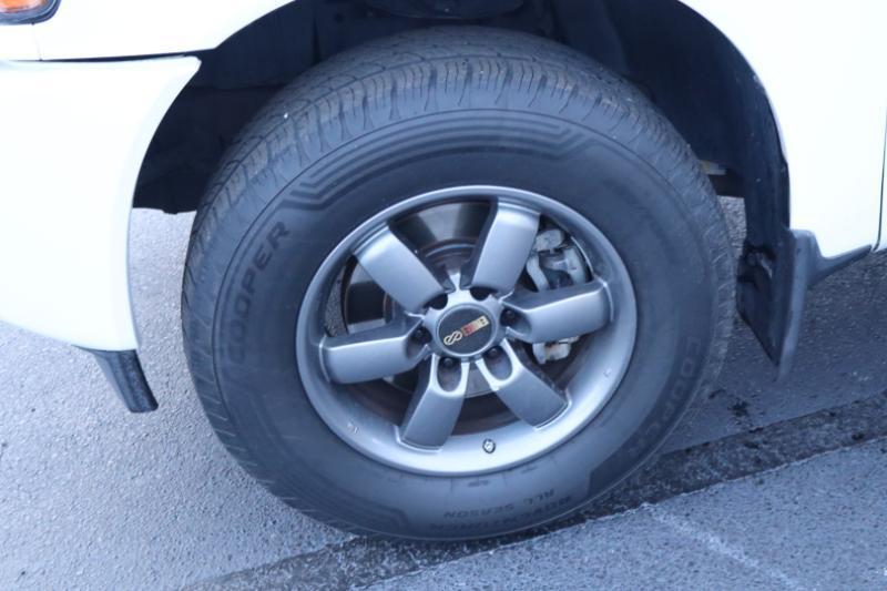 Nissan Titan S King Cab 2WD 2013