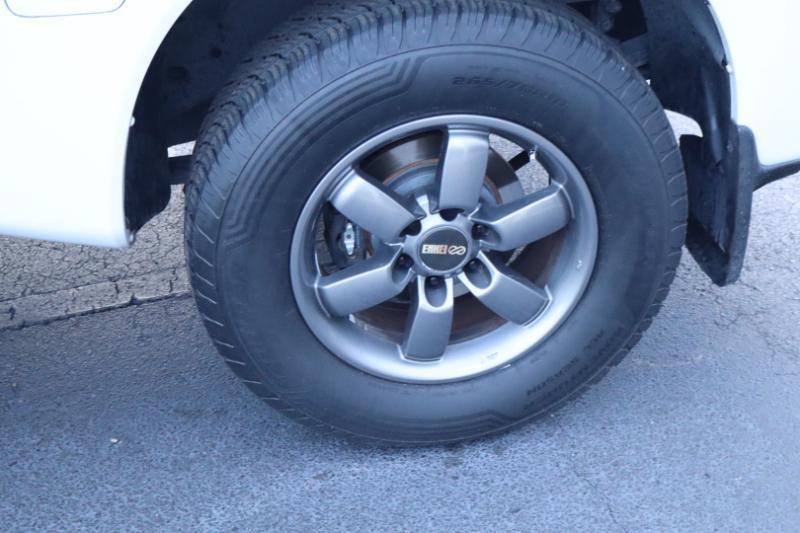 Nissan Titan S King Cab 2WD 2013