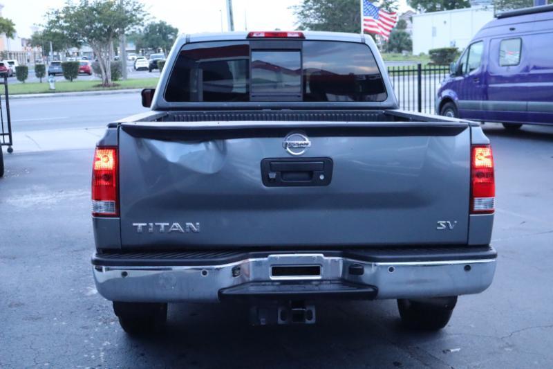 Nissan Titan S King Cab 2WD 2013