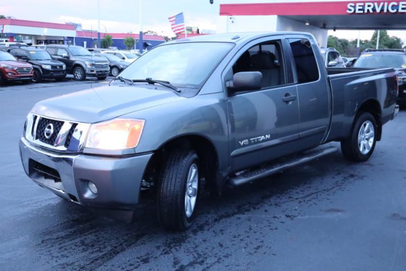 Nissan Titan S King Cab 2WD 2013
