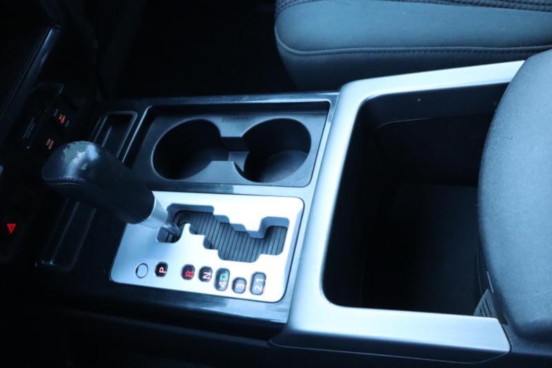 Nissan Titan S King Cab 2WD 2013