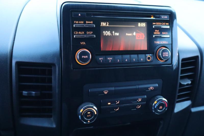 Nissan Titan S King Cab 2WD 2013