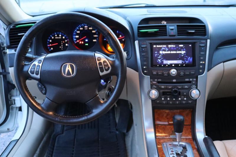 Acura TL 5-Speed AT 2006