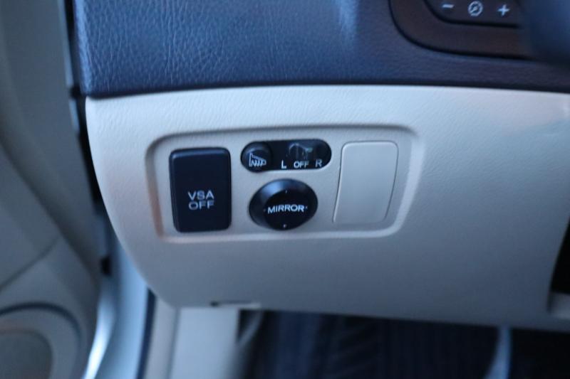 Acura TL 5-Speed AT 2006