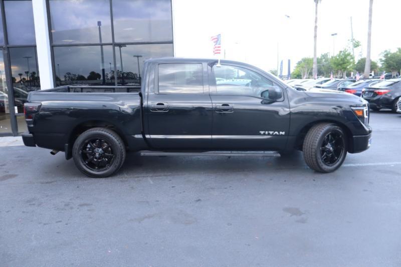 Nissan Titan S Crew Cab 2WD 2019