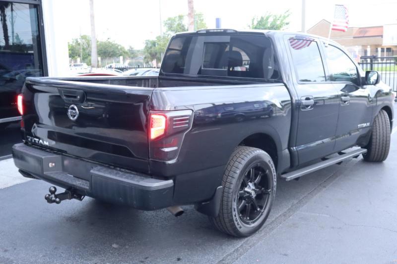 Nissan Titan S Crew Cab 2WD 2019