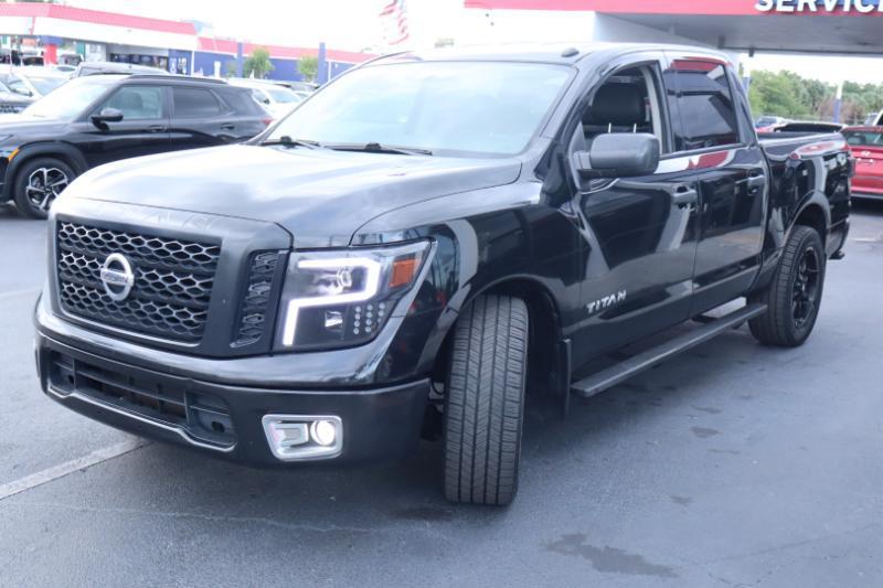 Nissan Titan S Crew Cab 2WD 2019