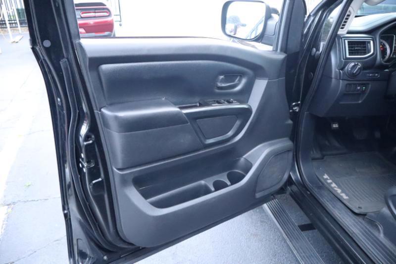 Nissan Titan S Crew Cab 2WD 2019