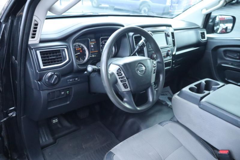 Nissan Titan S Crew Cab 2WD 2019