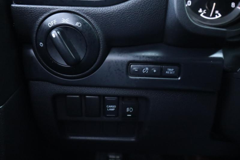 Nissan Titan S Crew Cab 2WD 2019