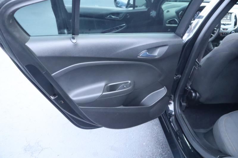 Chevrolet Cruze LS Auto 2017
