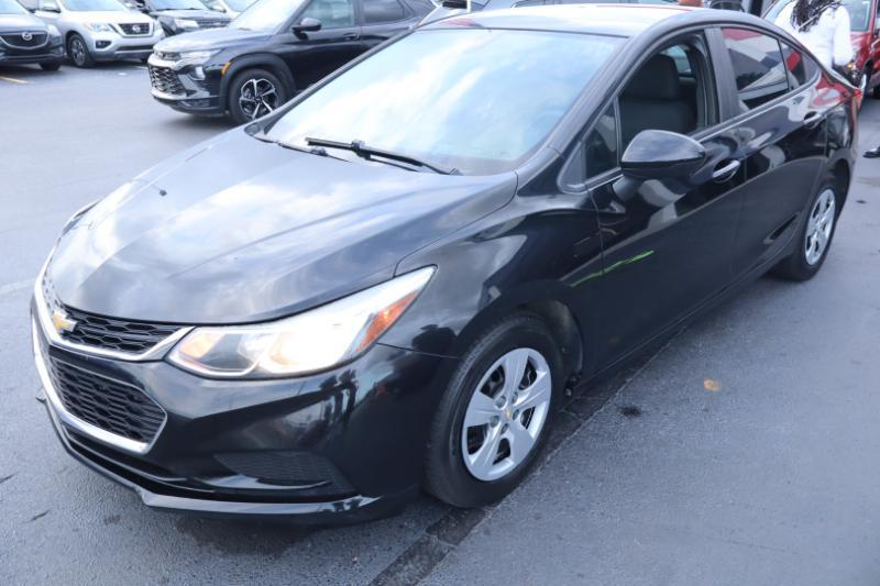 Chevrolet Cruze LS Auto 2017