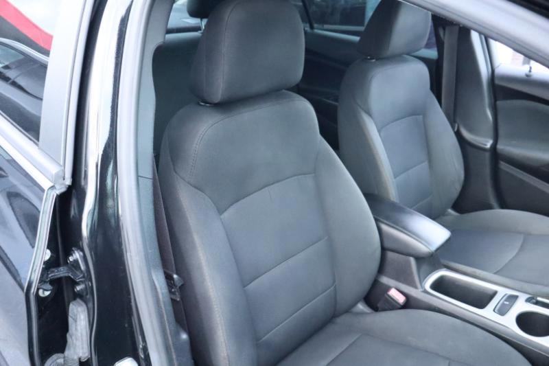 Chevrolet Cruze LS Auto 2017