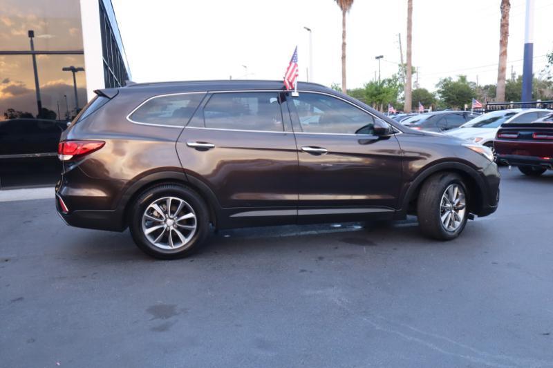 Hyundai Santa Fe SE FWD 2017