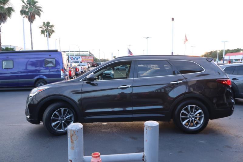 Hyundai Santa Fe SE FWD 2017