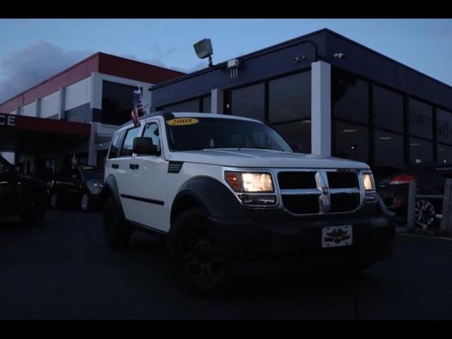 White 2008 Dodge Nitro SXT RWD SUV / Crossover Rear-Wheel Drive Automatic