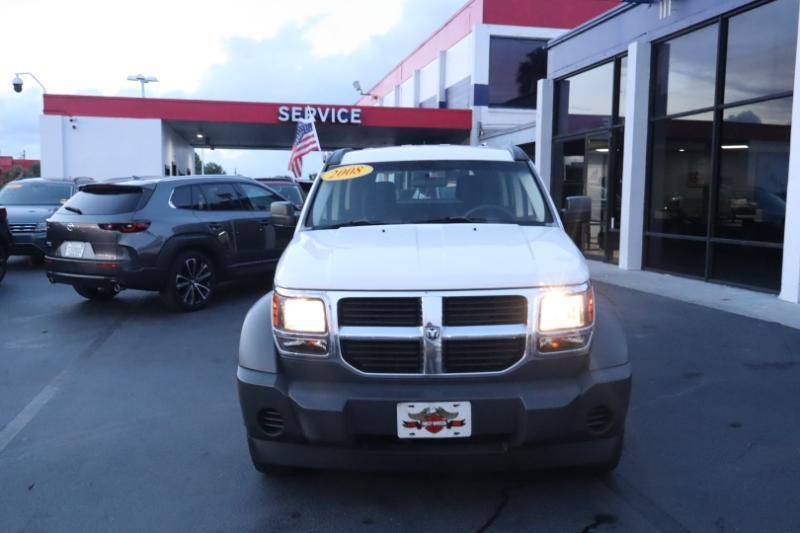 Dodge Nitro SXT 2WD 2008