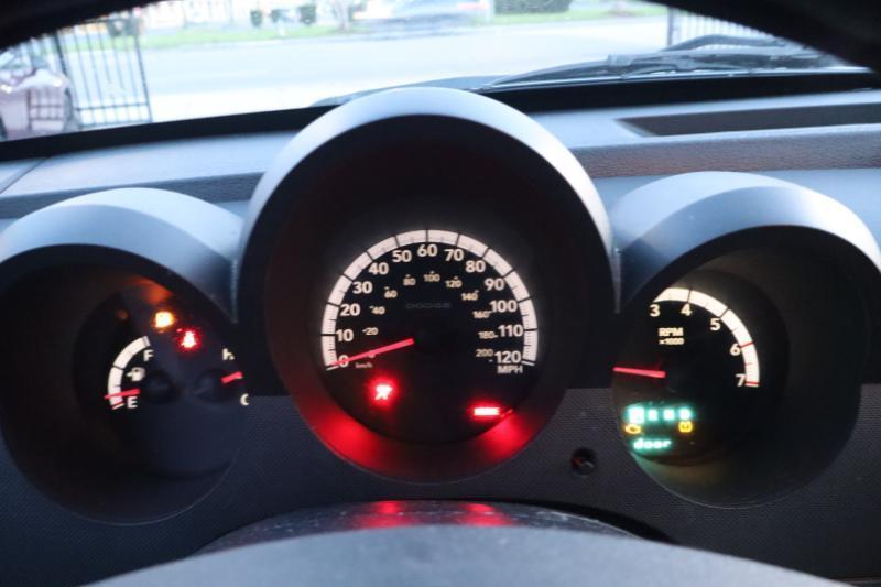 Dodge Nitro SXT 2WD 2008