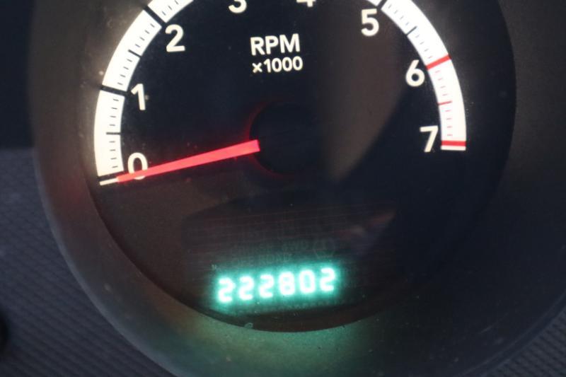 Dodge Nitro SXT 2WD 2008