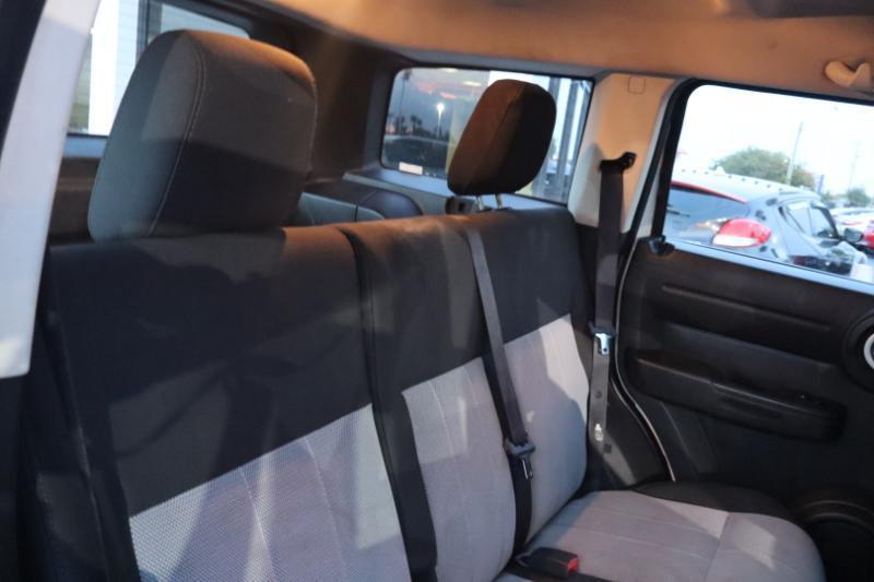 Dodge Nitro SXT 2WD 2008