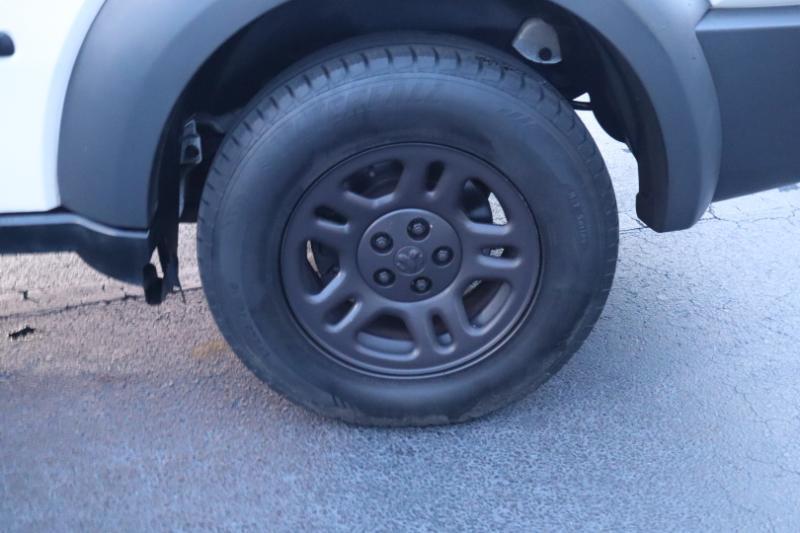 Dodge Nitro SXT 2WD 2008