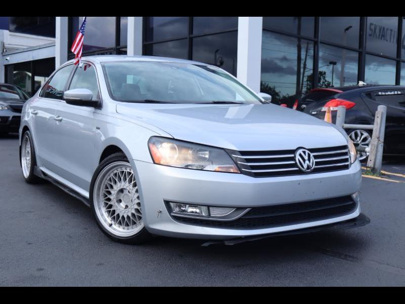 Volkswagen Passat Sport PZEV 5M 2015