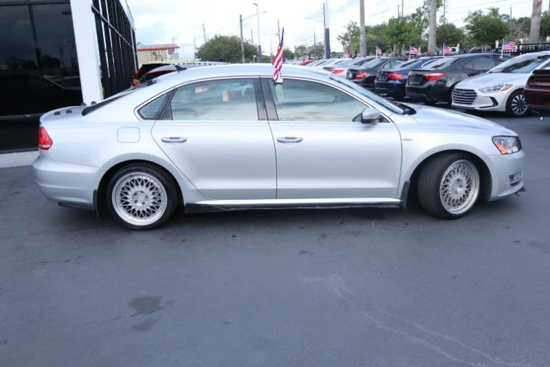 Volkswagen Passat Sport PZEV 5M 2015