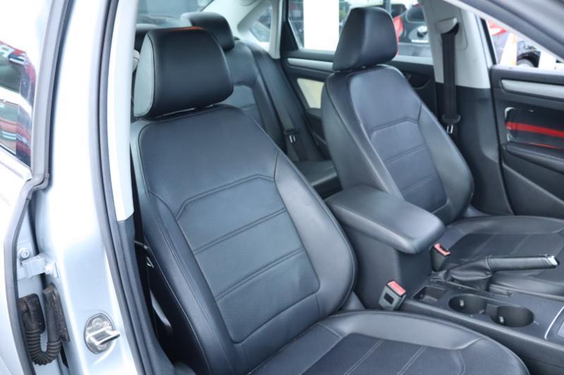 Volkswagen Passat Sport PZEV 5M 2015