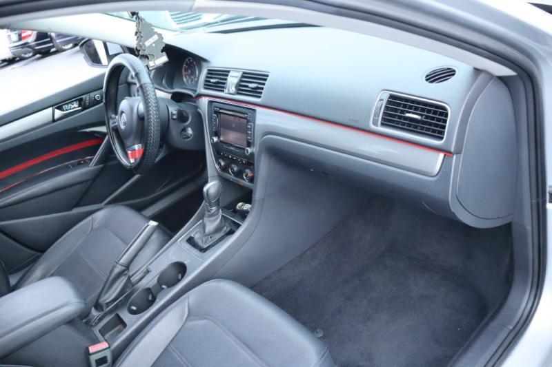 Volkswagen Passat Sport PZEV 5M 2015