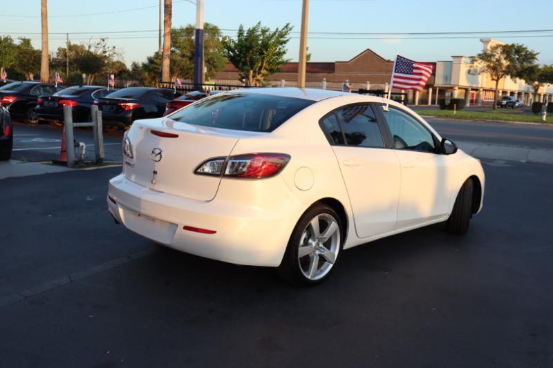 Mazda MAZDA3 i SV AT 4-Door 2013