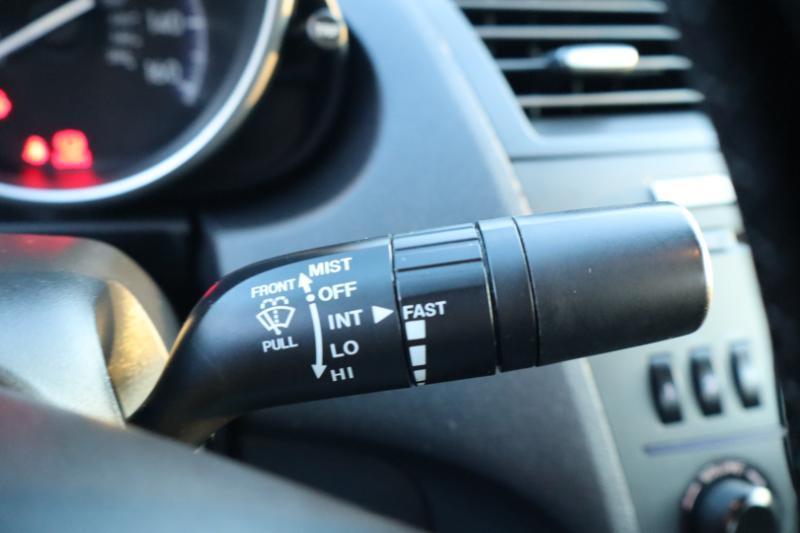 Mazda MAZDA3 i SV AT 4-Door 2013