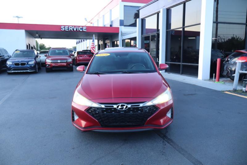 Hyundai Elantra Sport 7A 2019