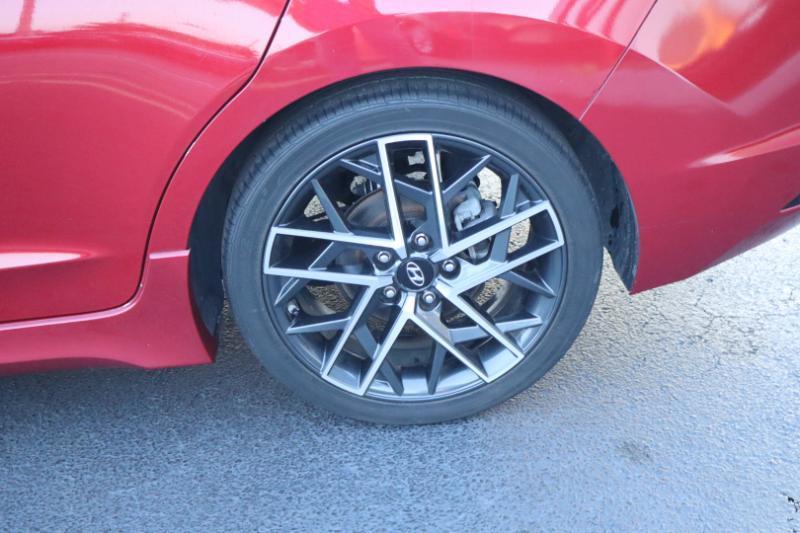 Hyundai Elantra Sport 7A 2019